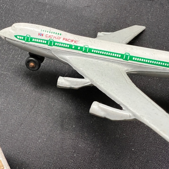 Lot of 7 Metal Die-Cast Planes Pullback Fighter China Airlines Assorted Sizes - Picture 2 of 9